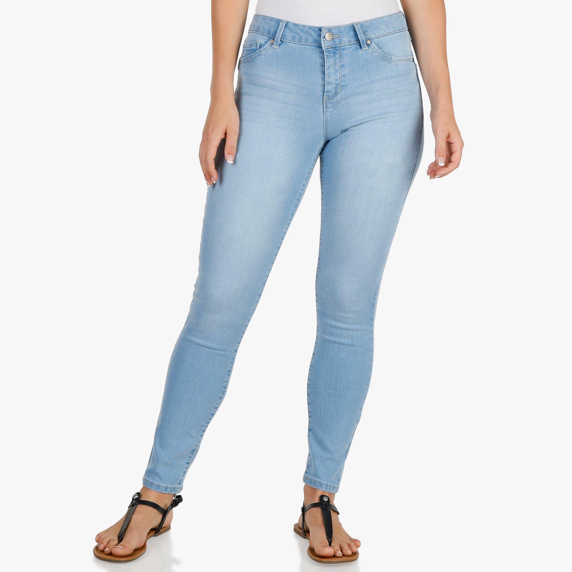 light colored high waisted jeans