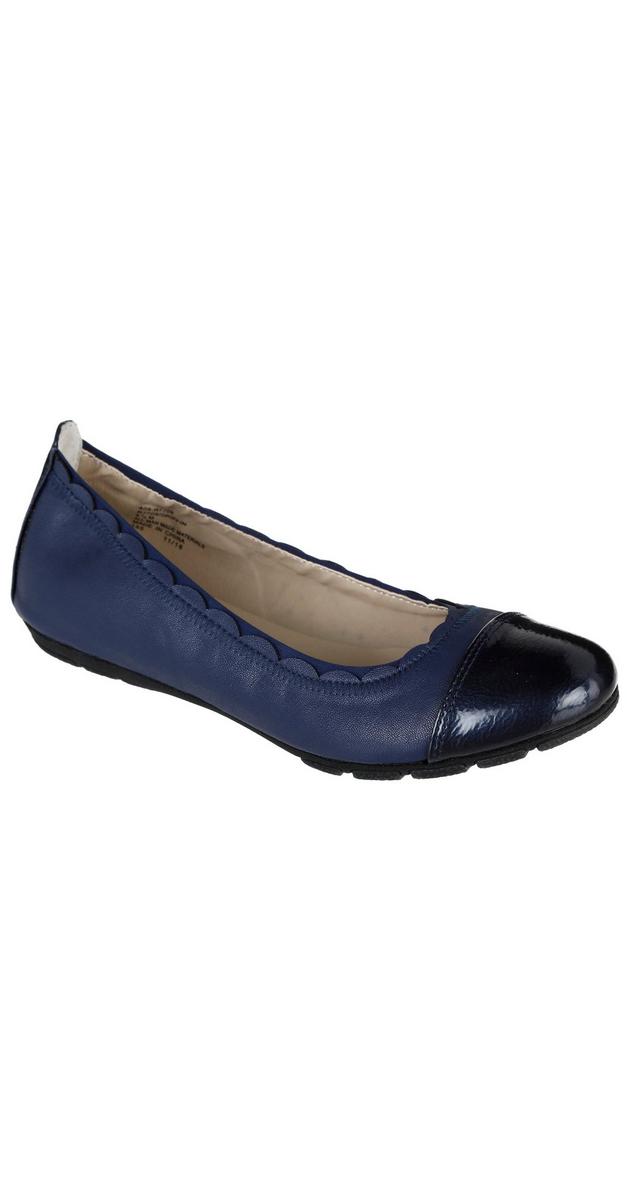 ballet flats with scalloped edges